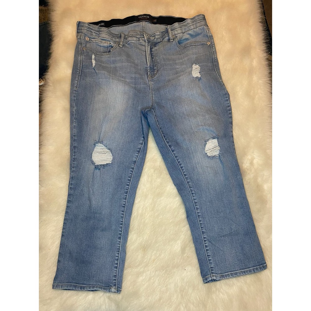 torrid premium size 20 women light blue denim wash straight leg jeans 0738